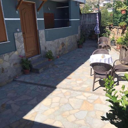 Gjirokastër House酒店 外观 照片